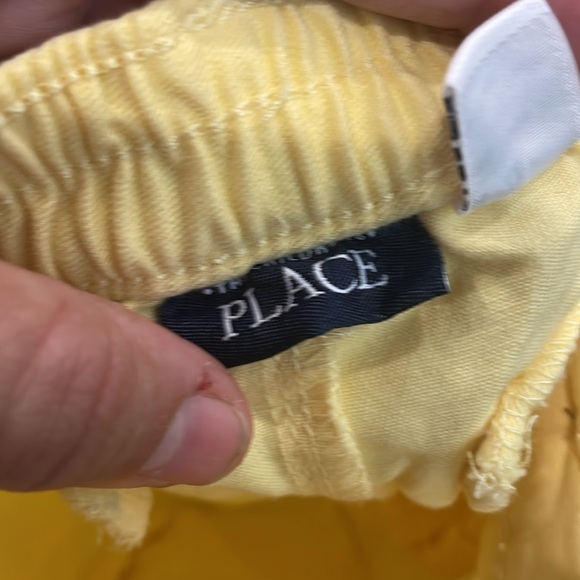 Yellow pants - Picture 2 of 5